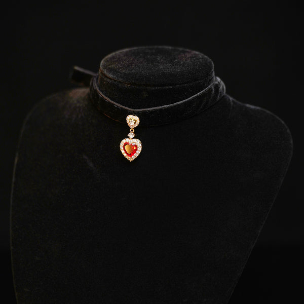 リーガルハートベルベットチョーカー