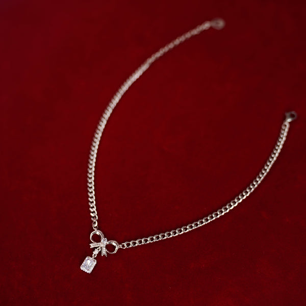 Sliver Lustrous Versatile Choker