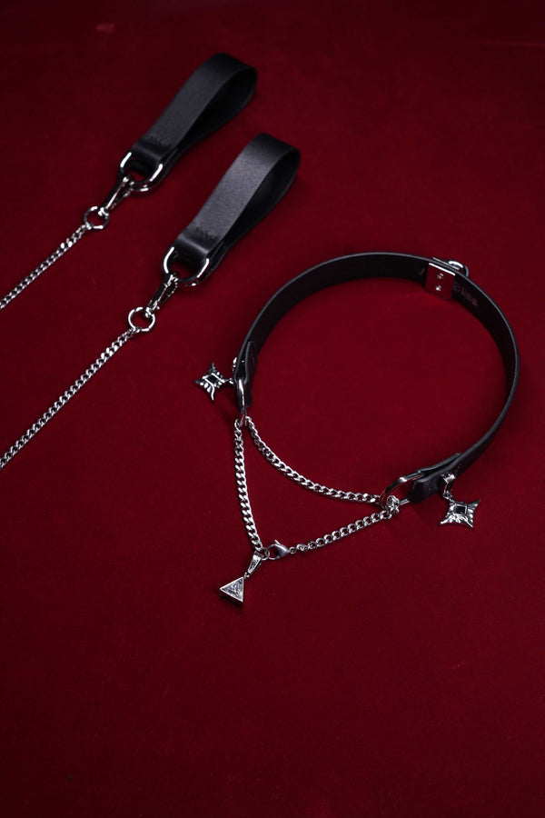 STAR CUE — Collana girocollo in pelle di agnello argentata
