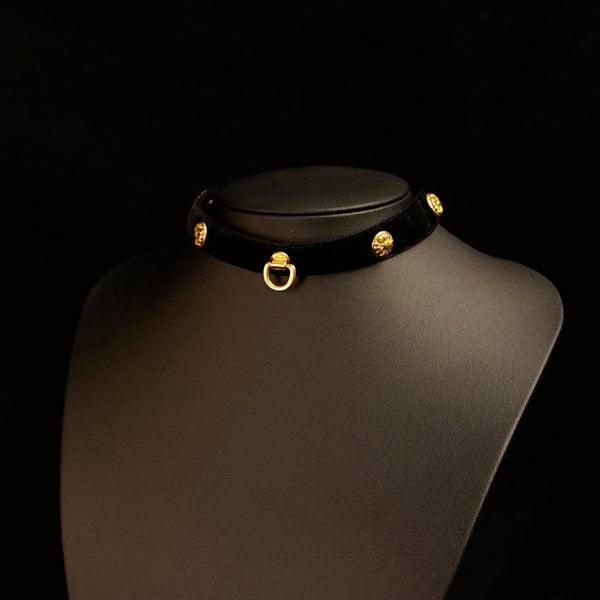 セレスティアル グレース ベルベット チョーカー