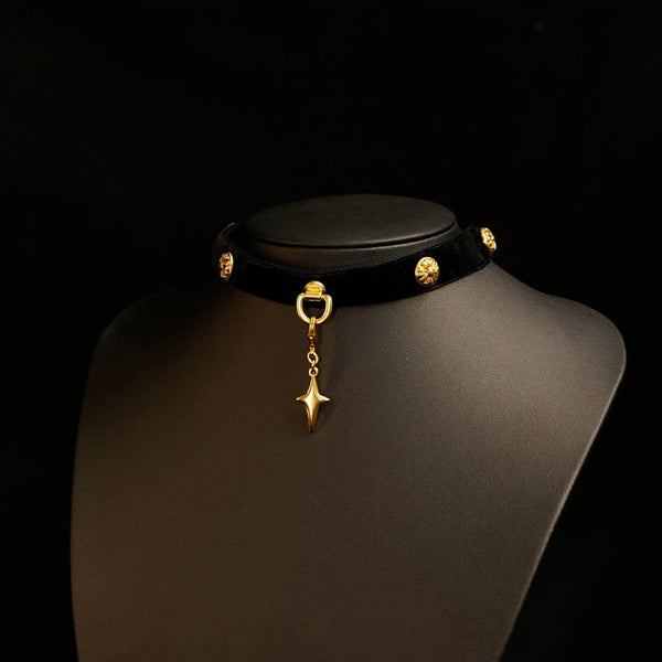 セレスティアル グレース ベルベット チョーカー