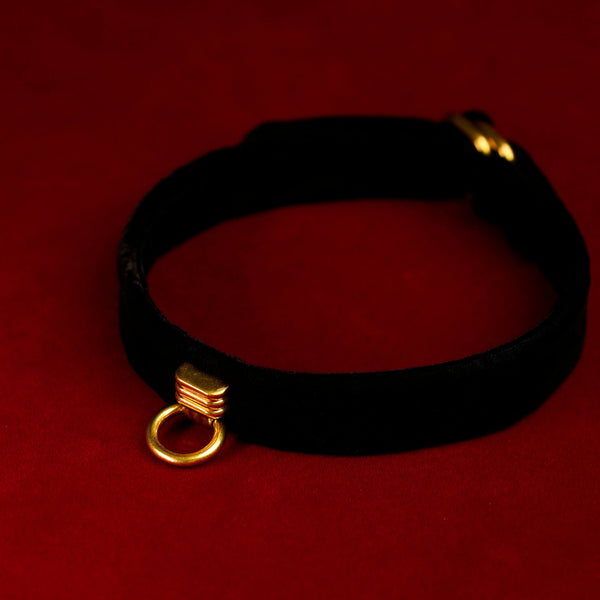 Crowned Desire Velvet Choker