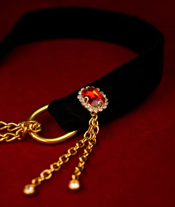 Queen's Poison Veil Velvet Choker
