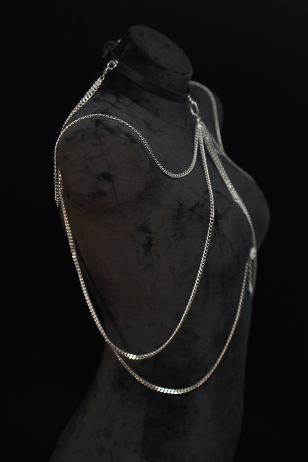 女神のボディチェーン