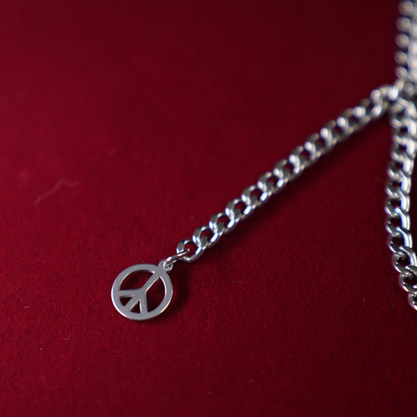 シルバーピースレイヤードチョーカー