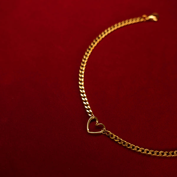 中空ハートチョーカー