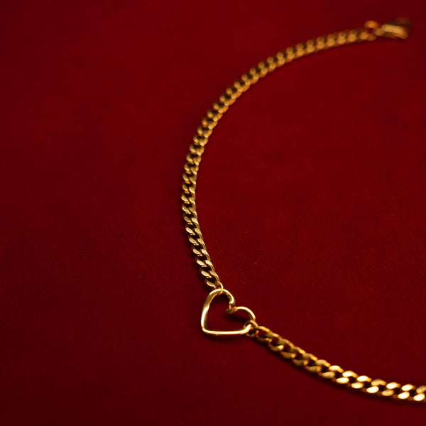 中空ハートチョーカー