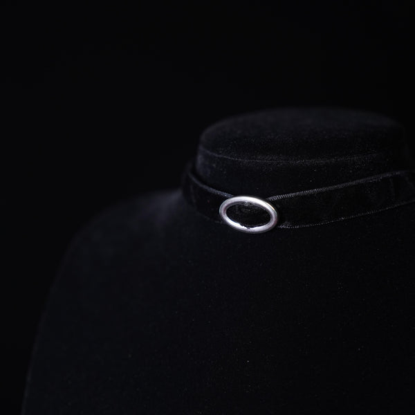 Collier ras du cou en velours Eternal Bond