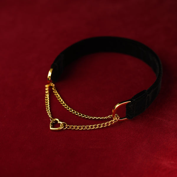 Beginners Velvet Choker