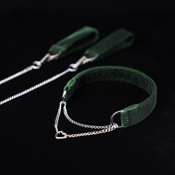 初心者向けベルベットチョーカー