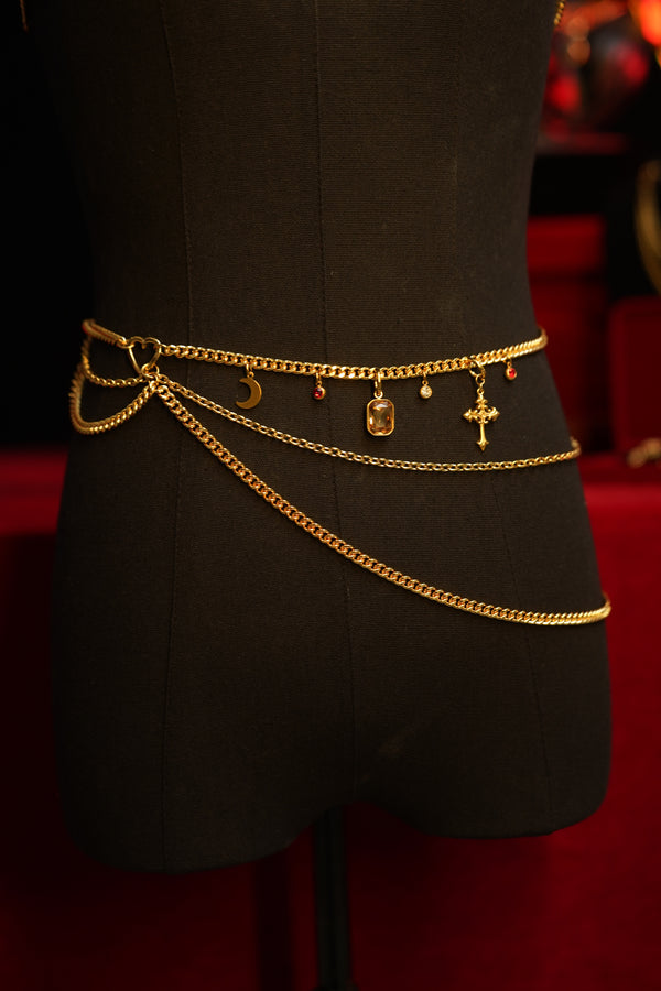 Catena da cintura con reliquie di rose