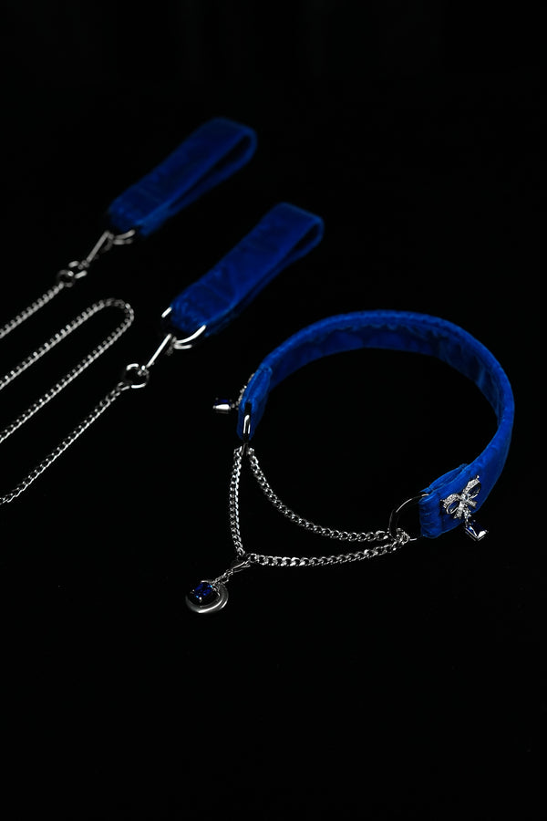 BLUE MOON BOW<br>Velvet · Adjustable
