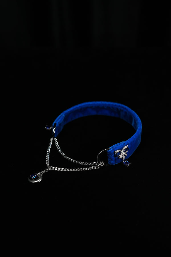 BLUE MOON BOW<br>Velvet · Adjustable
